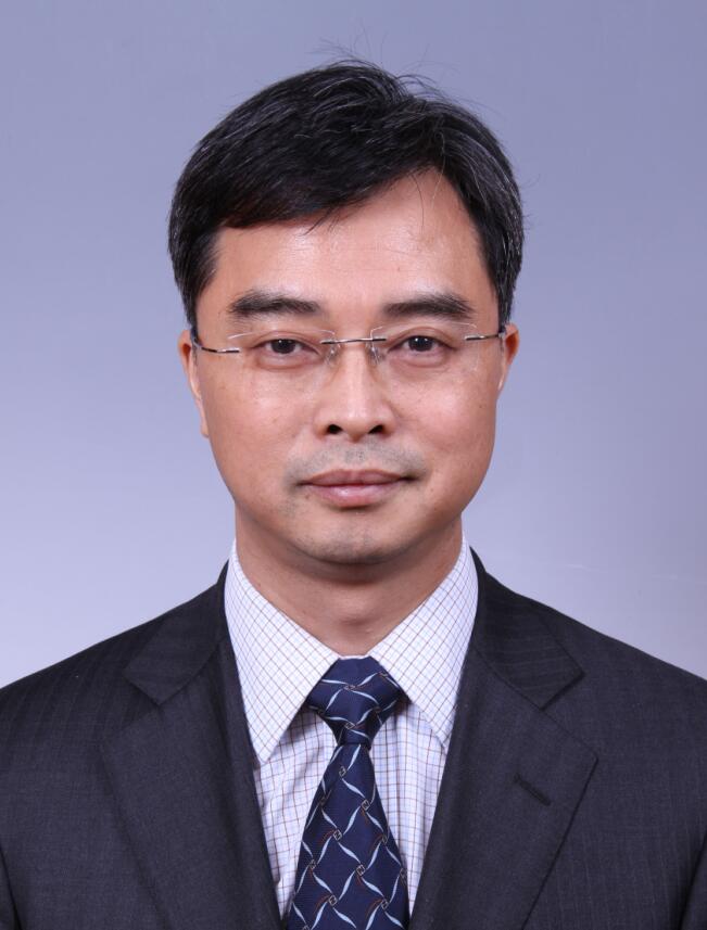 中国医药集团总公司副总经理邓金栋